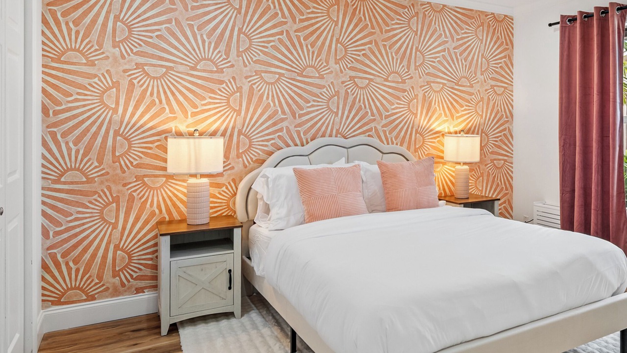 Photo of Bedroom in Lake Clarke Shores
