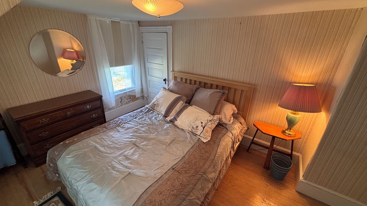 Photo of Bedroom in Eastport