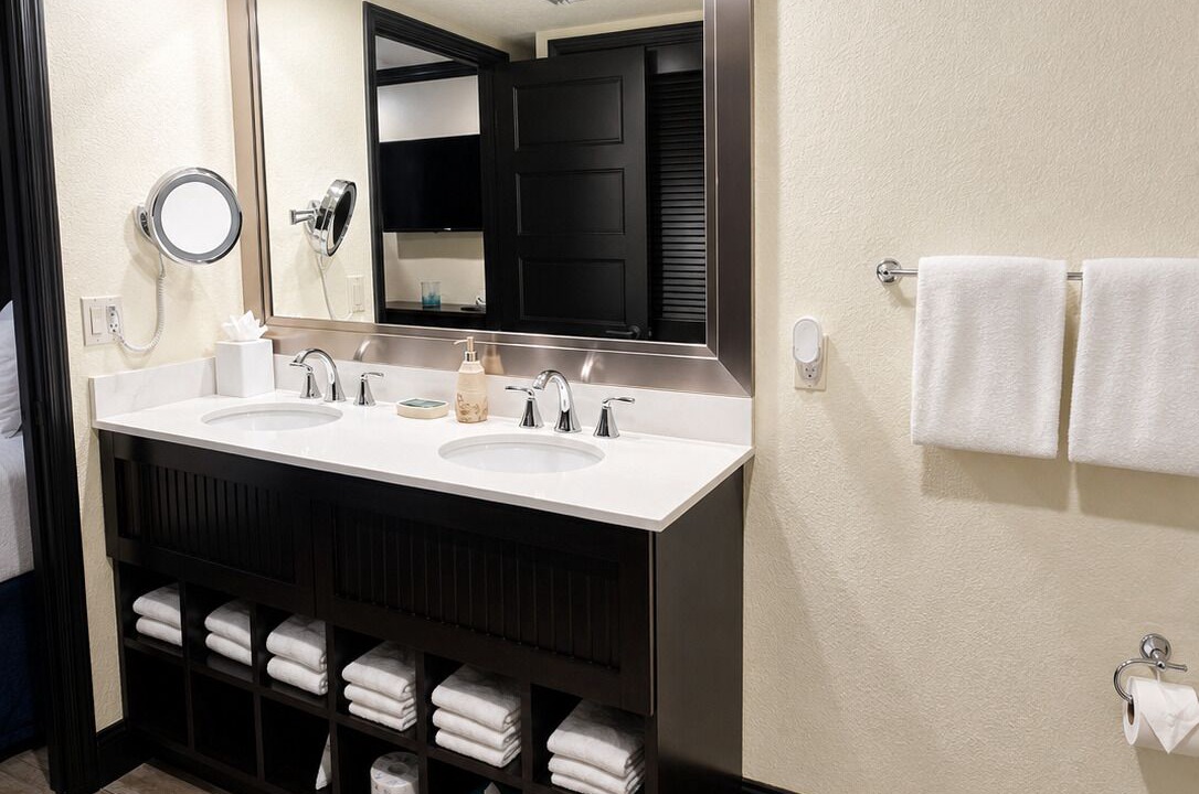 Photo of Bathroom in Cocoa Beach