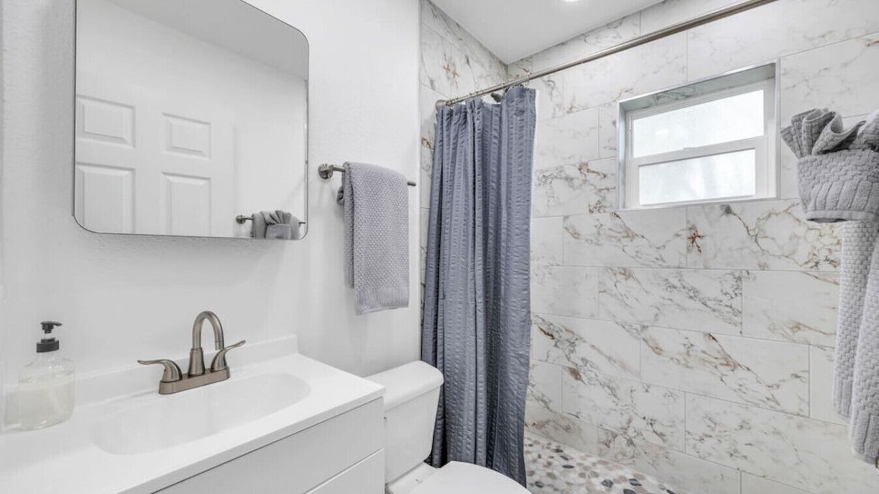 Photo of Bathroom in Varnum Park