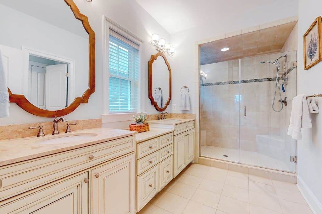 Photo of Bathroom in Sun Ridge
