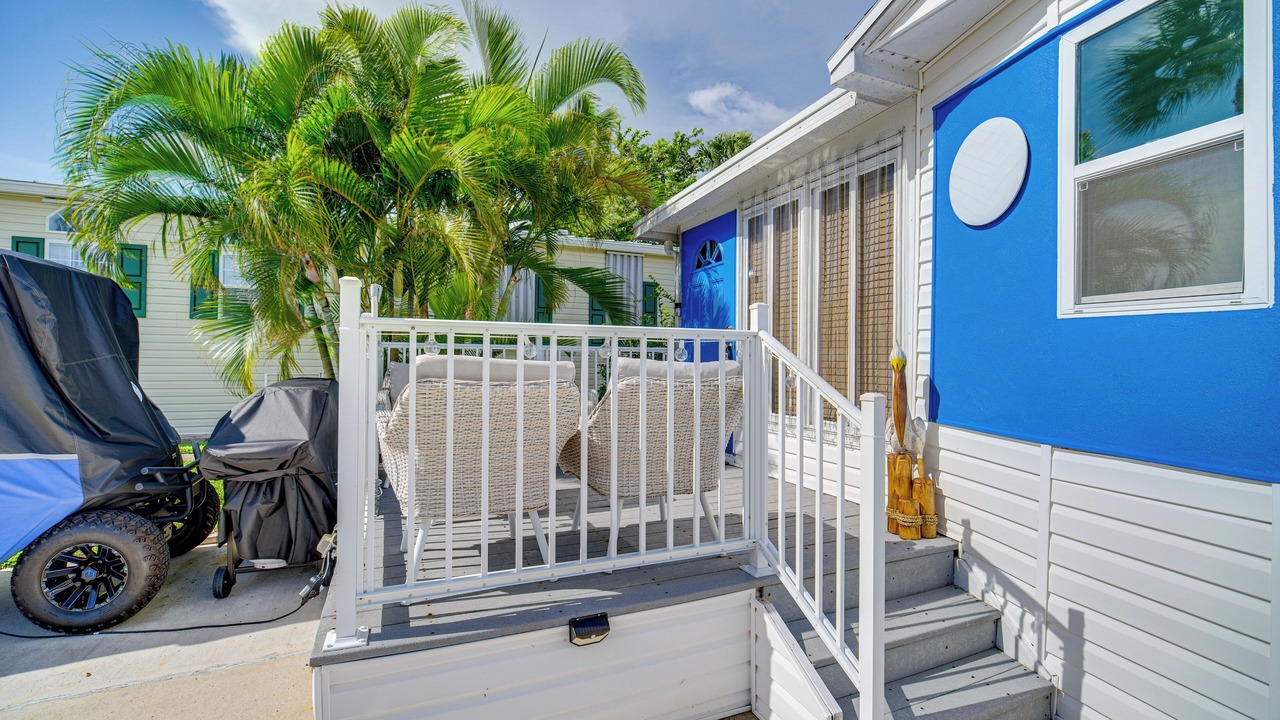 Photo of Patio Balcony in Nettles Island