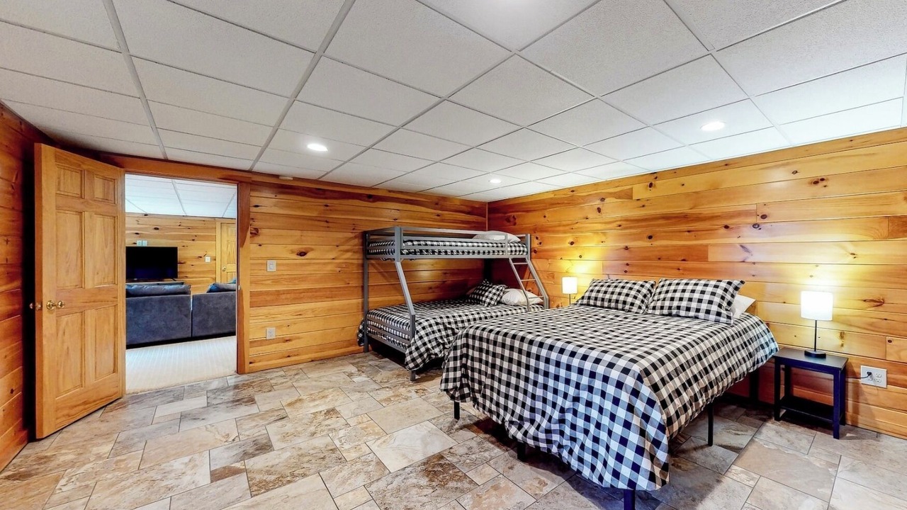 Photo of Bedroom in Rockwood