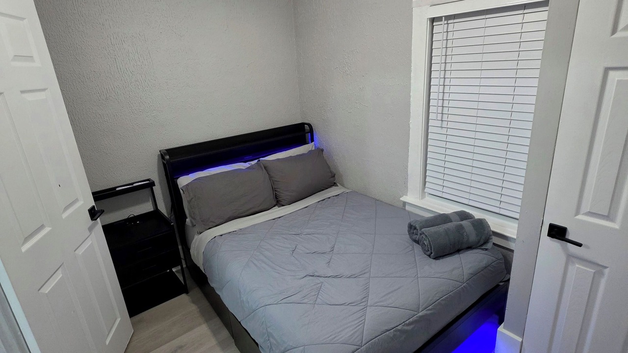 Photo of Bedroom in Pinewood Park