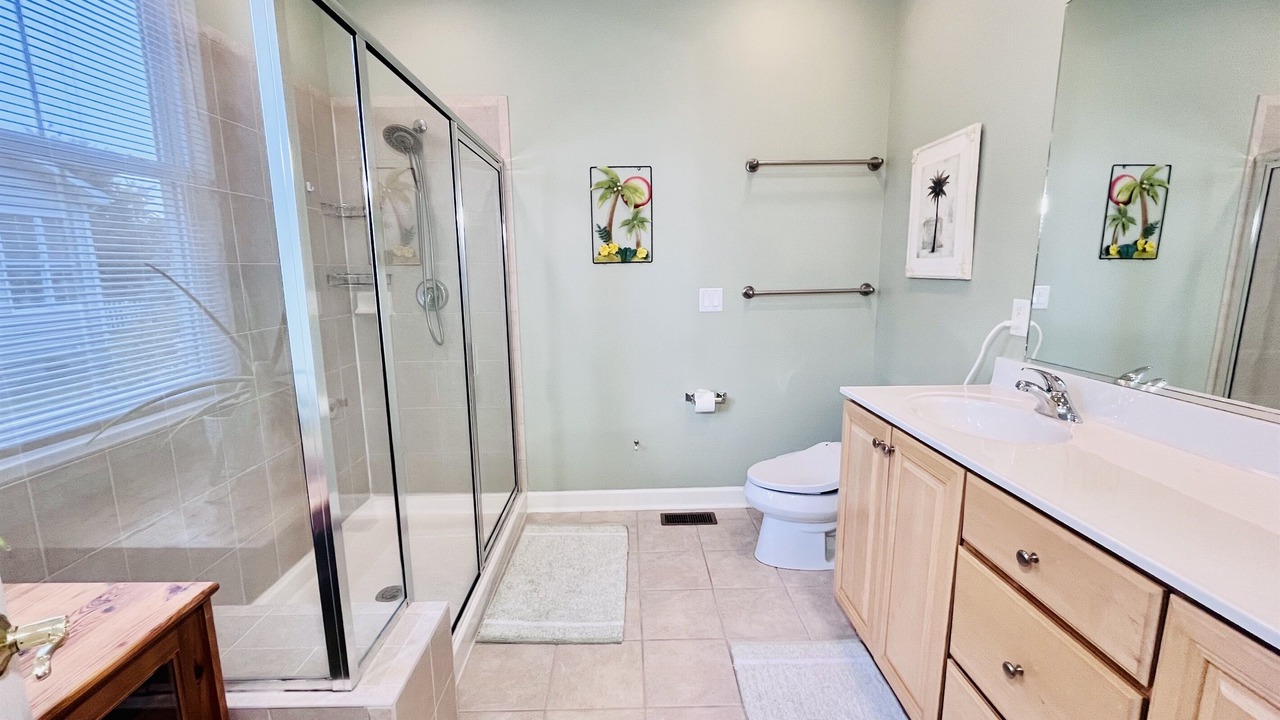 Photo of Bathroom in Swann Cove
