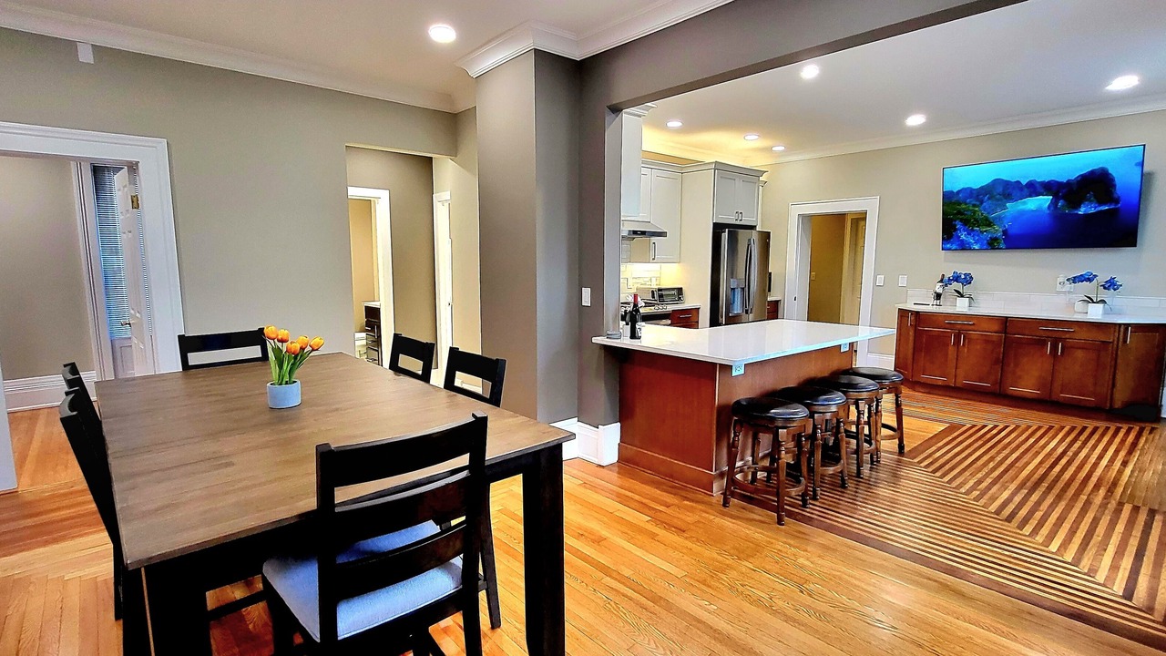 Photo of Bedroom in Saratoga Springs