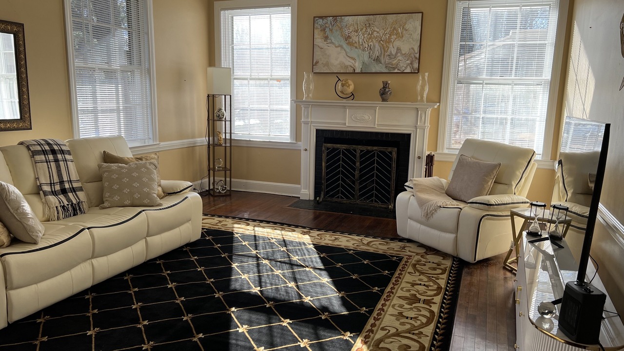 Photo of Livingroom in Owings Mills
