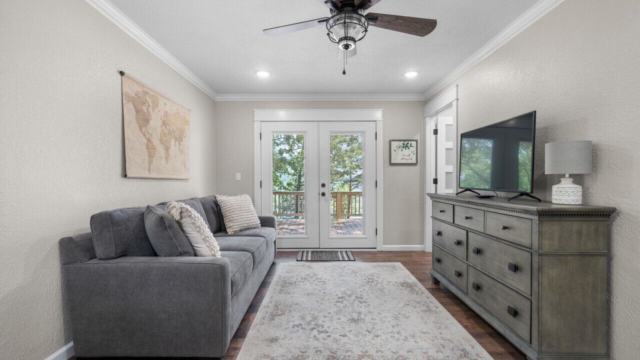 Photo of Livingroom in Russellville