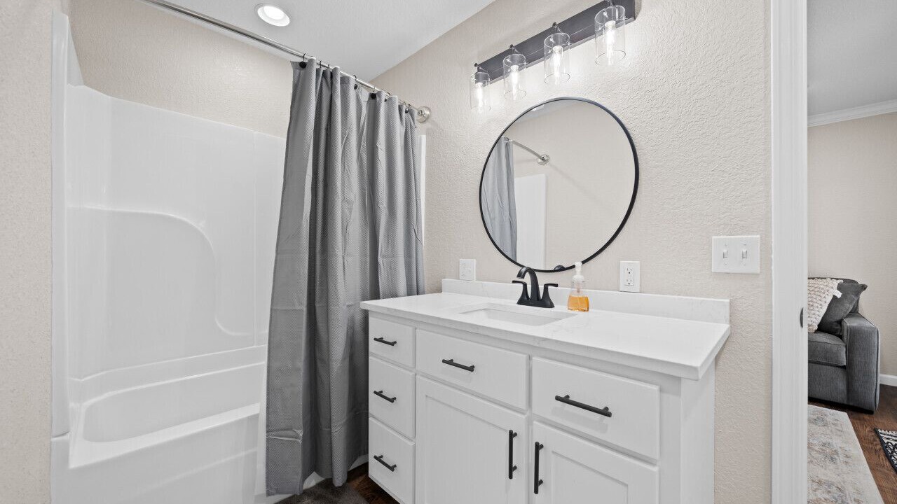Photo of Bathroom in Russellville