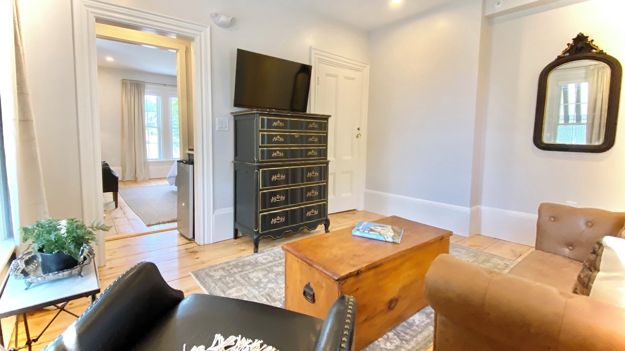 Photo of Livingroom in Ogunquit