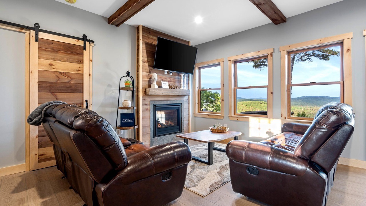 Photo of Livingroom in Bryant Pond