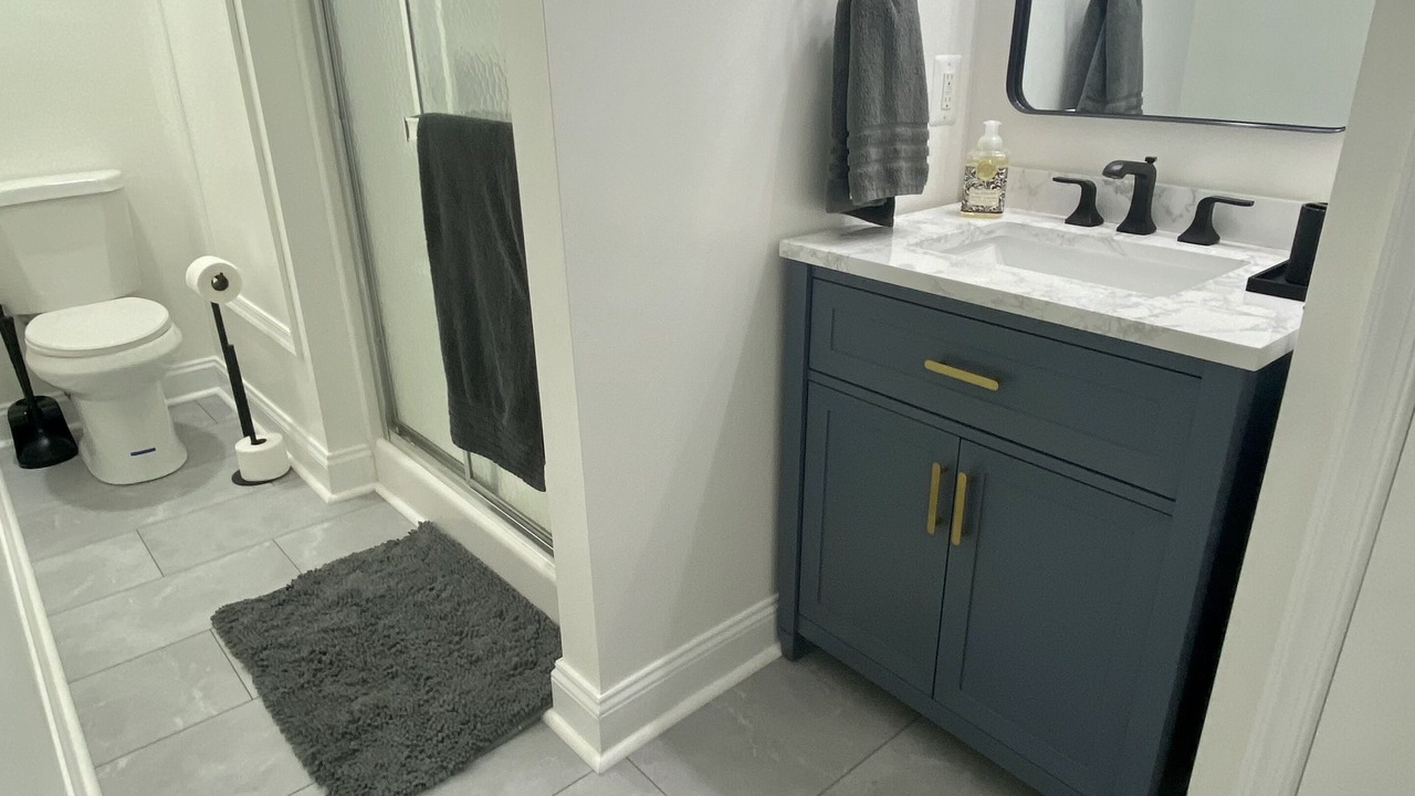 Photo of Bathroom in Kabletown