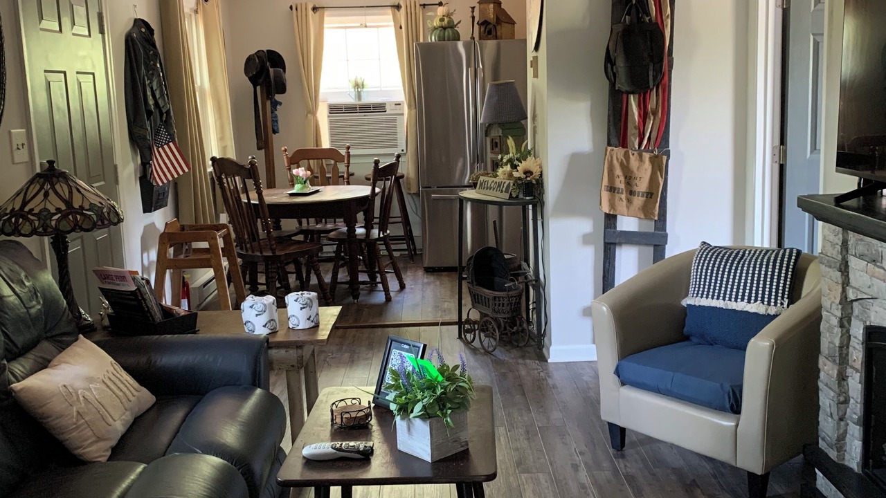 Photo of Livingroom in Corbin