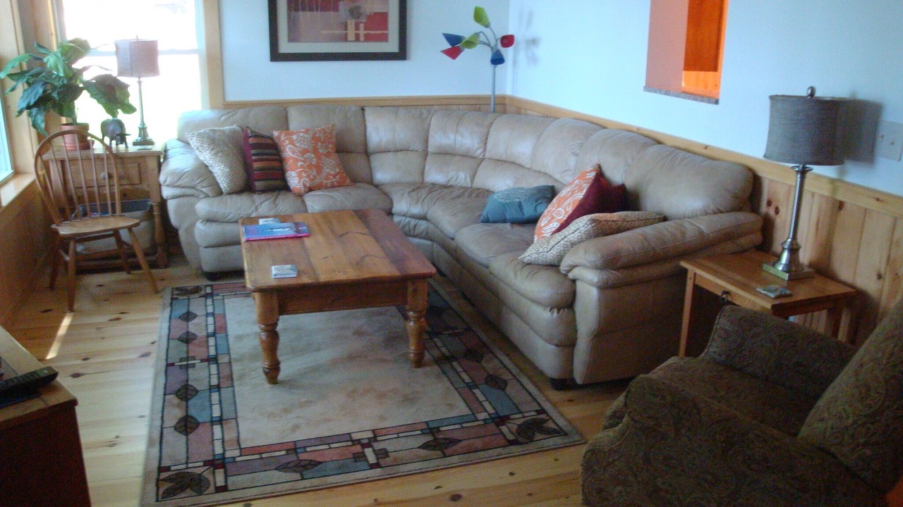 Photo of Livingroom in Raymond