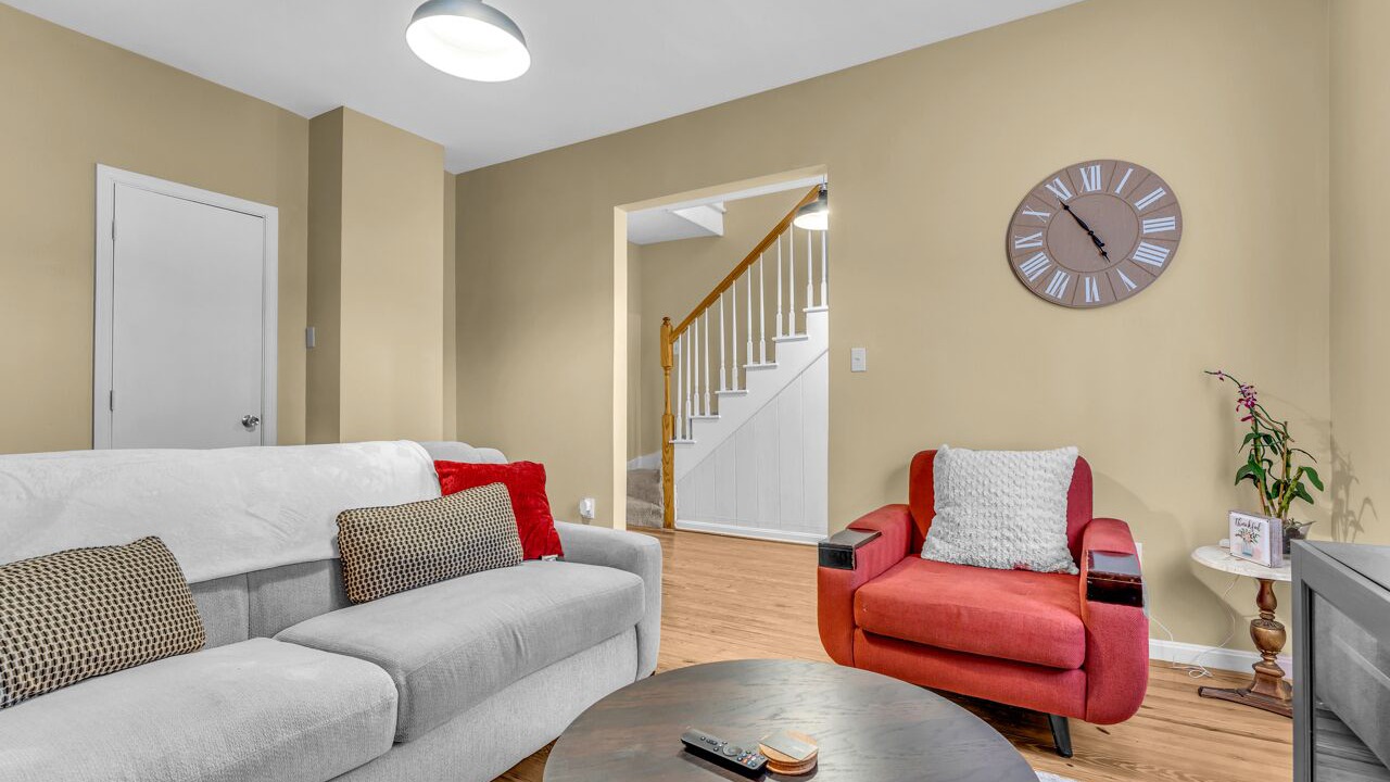 Photo of Livingroom in Old Town Fredericksburg