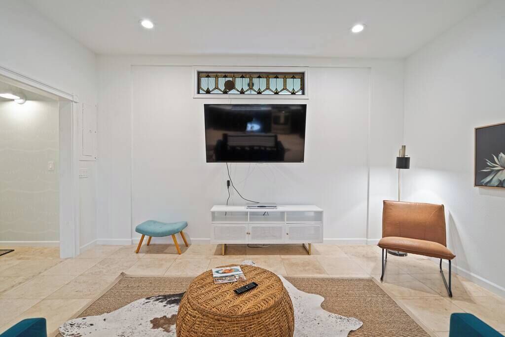 Photo of Livingroom in Stonewall