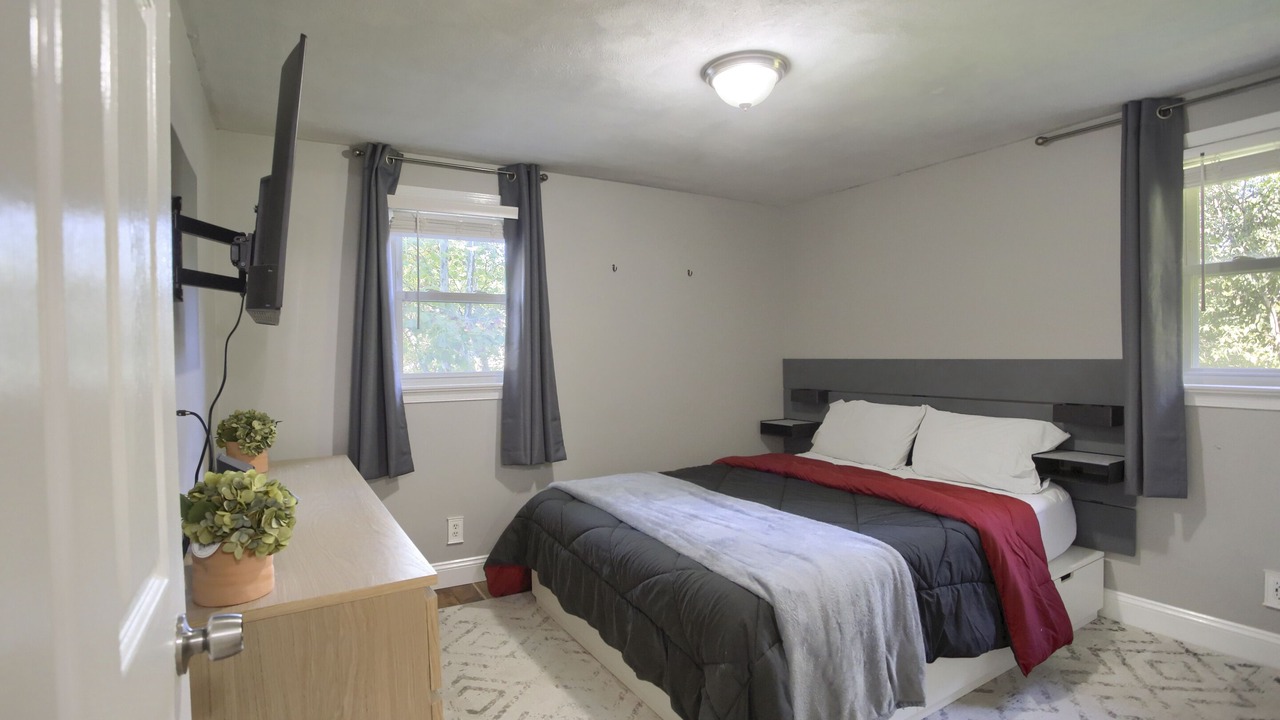 Photo of Bedroom in Lewisberry