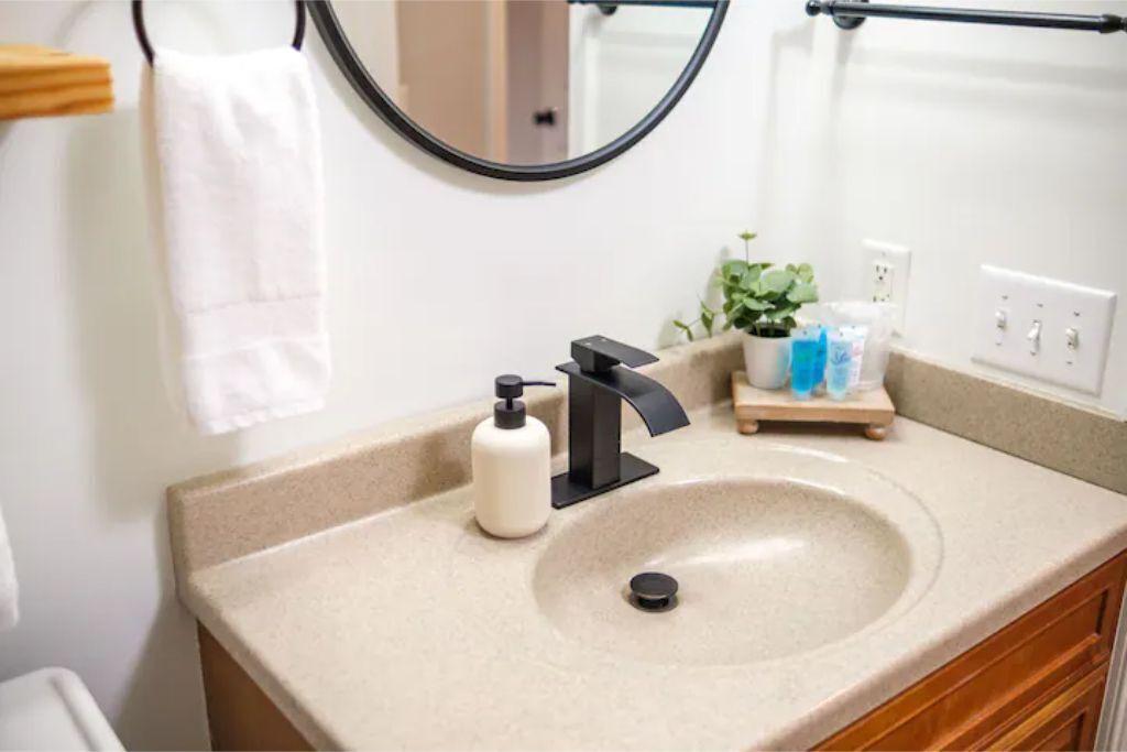 Photo of Bathroom in Mount Sidney