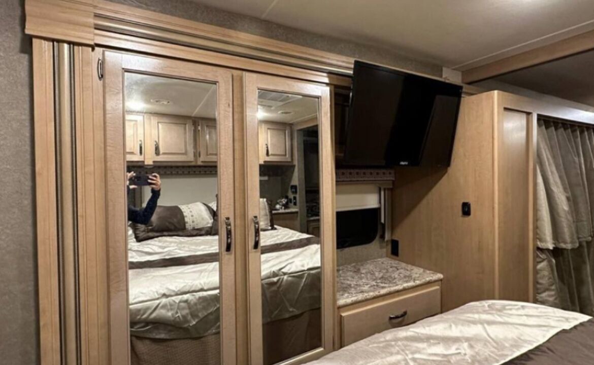 Photo of Bedroom in Tamiami