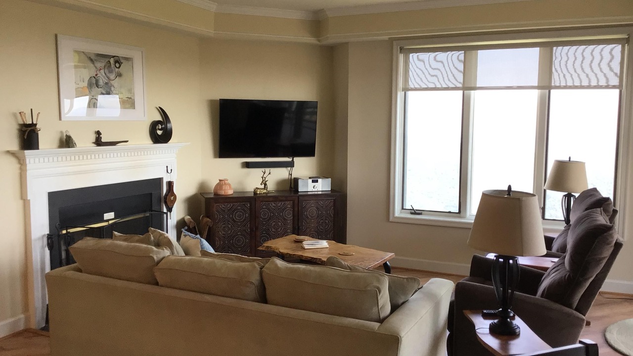 Photo of Livingroom in Chestnut Springs