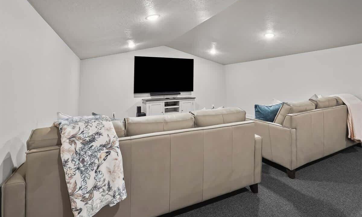 Photo of Bedroom in Caldwell