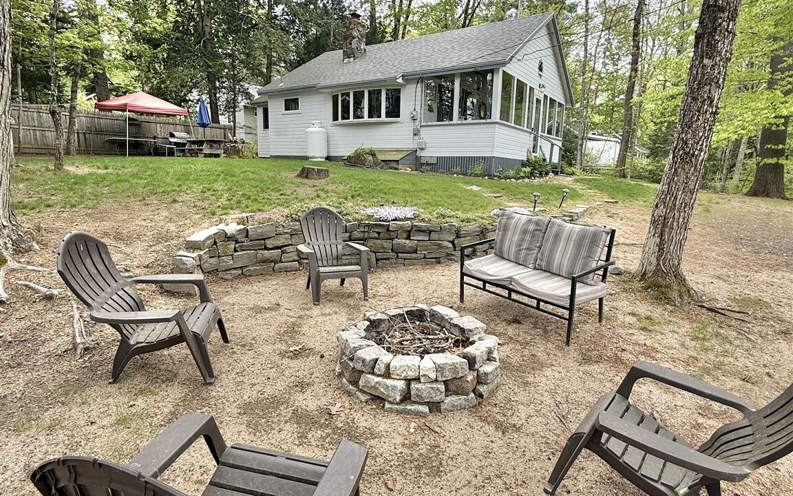 Photo of Patio Balcony in Sebago