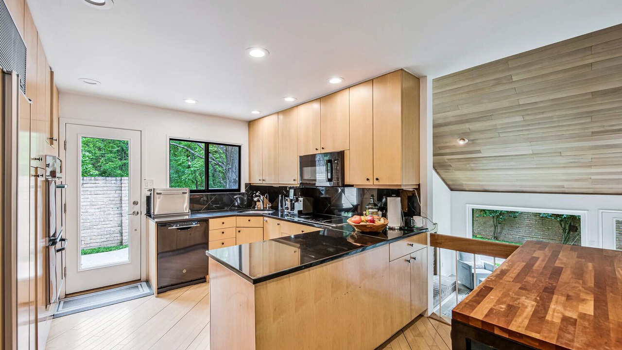 Photo of Kitchen in Bethesda
