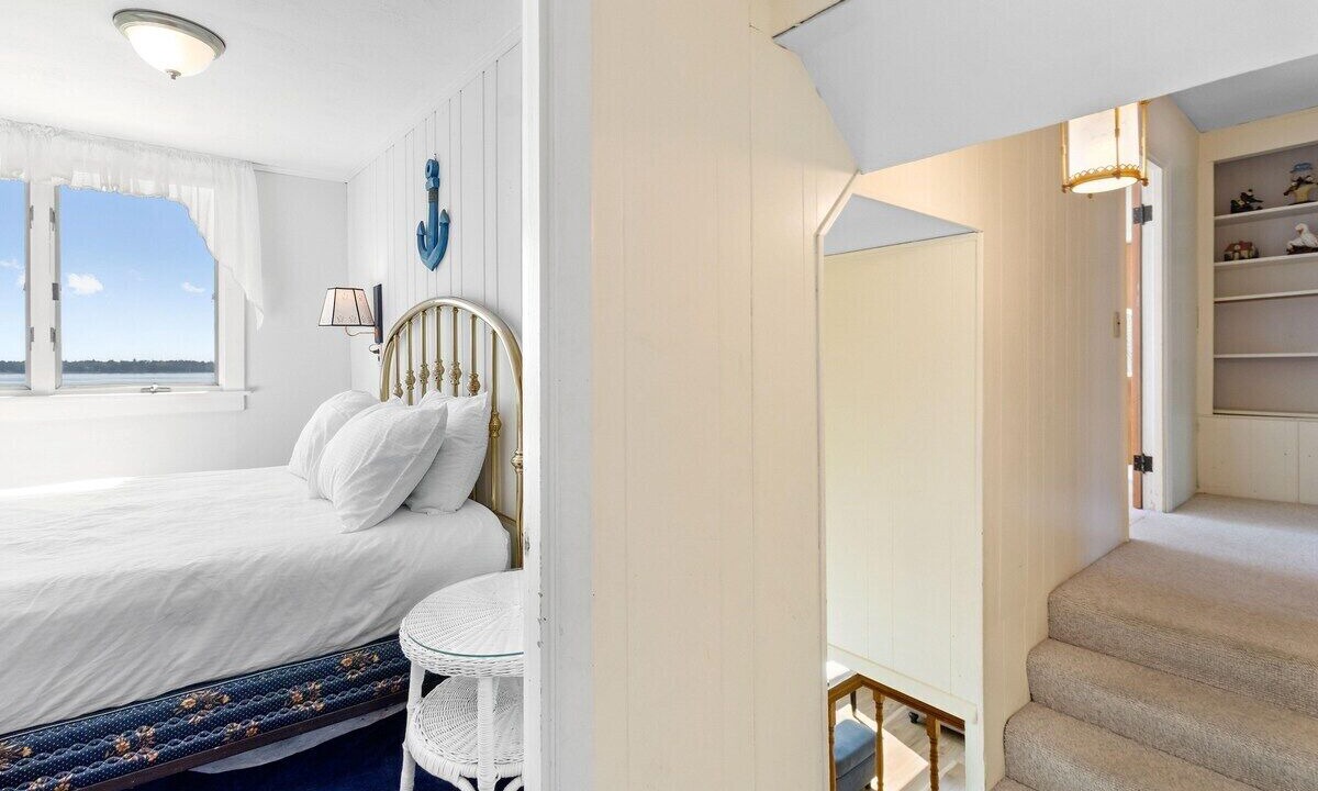 Photo of Bedroom in Owls Head