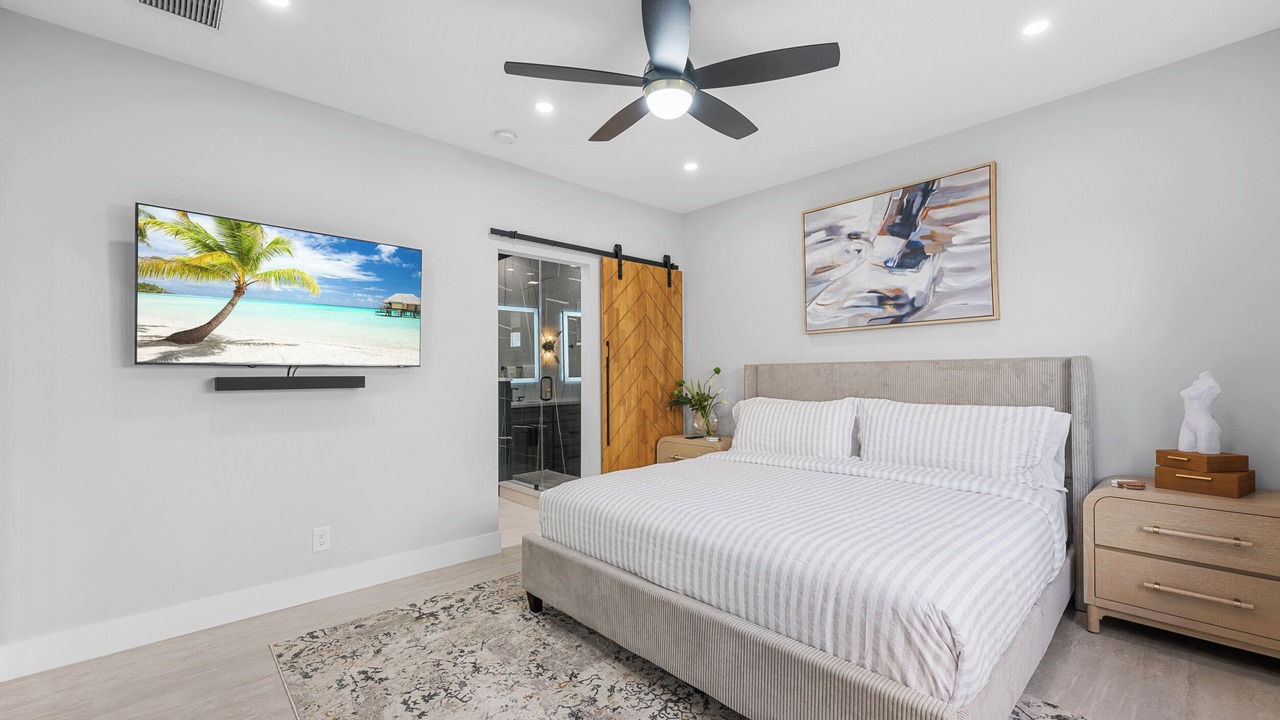 Photo of Bedroom in Flamingo Parks