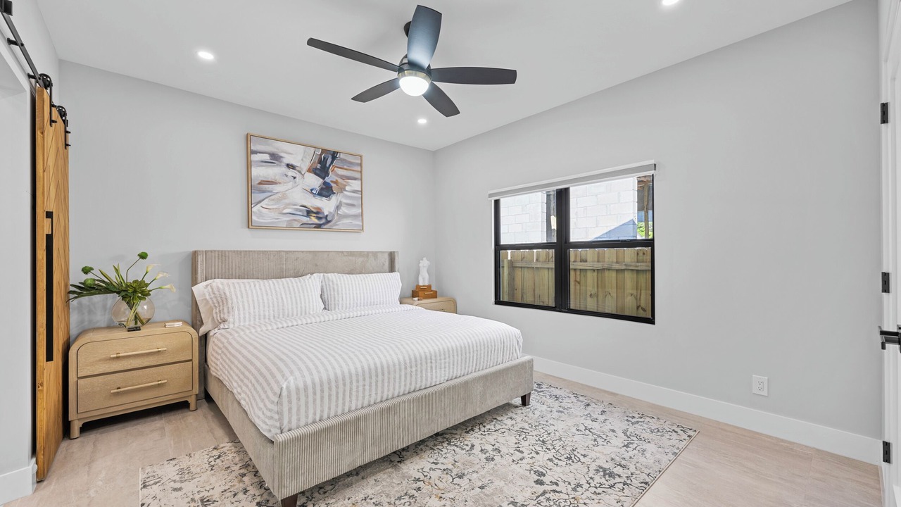Photo of Bedroom in Flamingo Parks