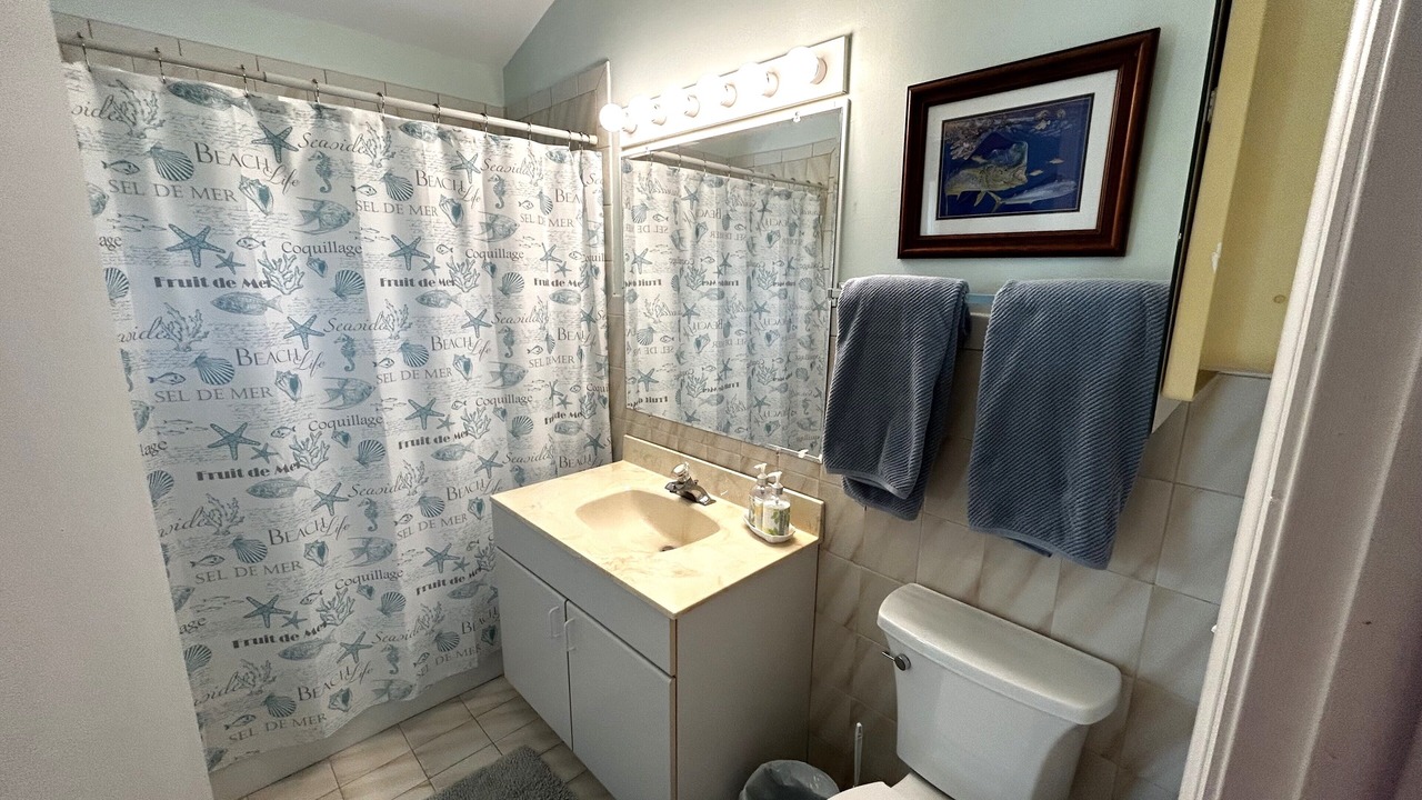 Photo of Bathroom in Sugarloaf Shores