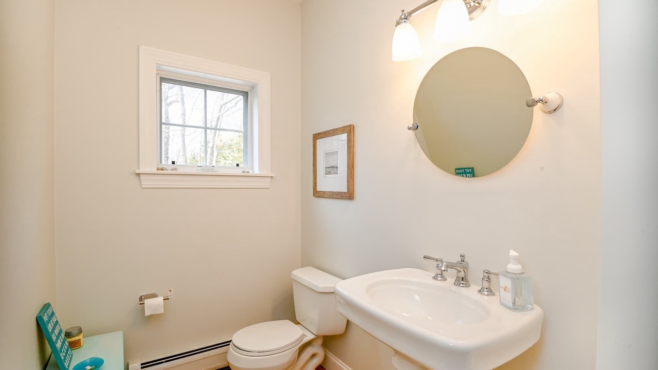 Photo of Bathroom in York Harbor