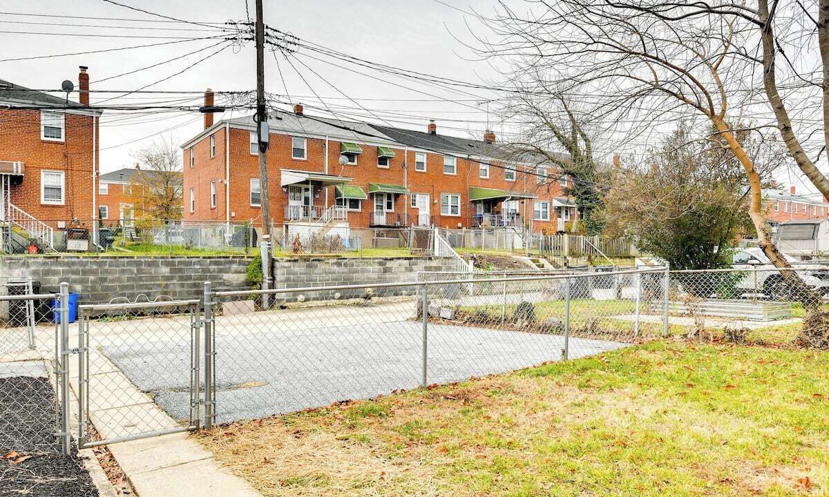 Photo of Outdoor in Parkville