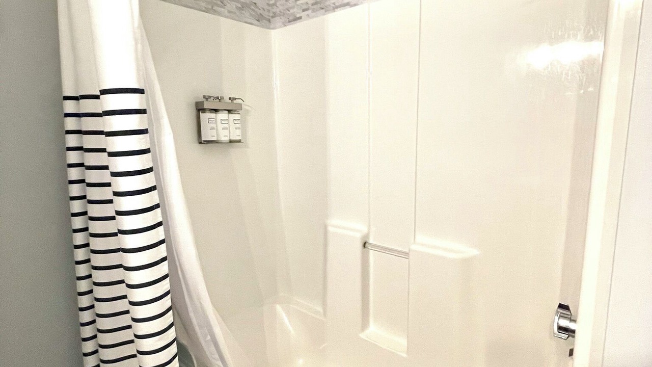 Photo of Bathroom in Seal Cove