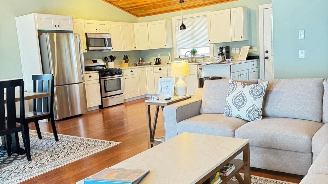 Photo of Livingroom in Seal Cove