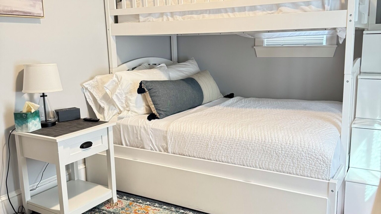 Photo of Bedroom in Seal Cove
