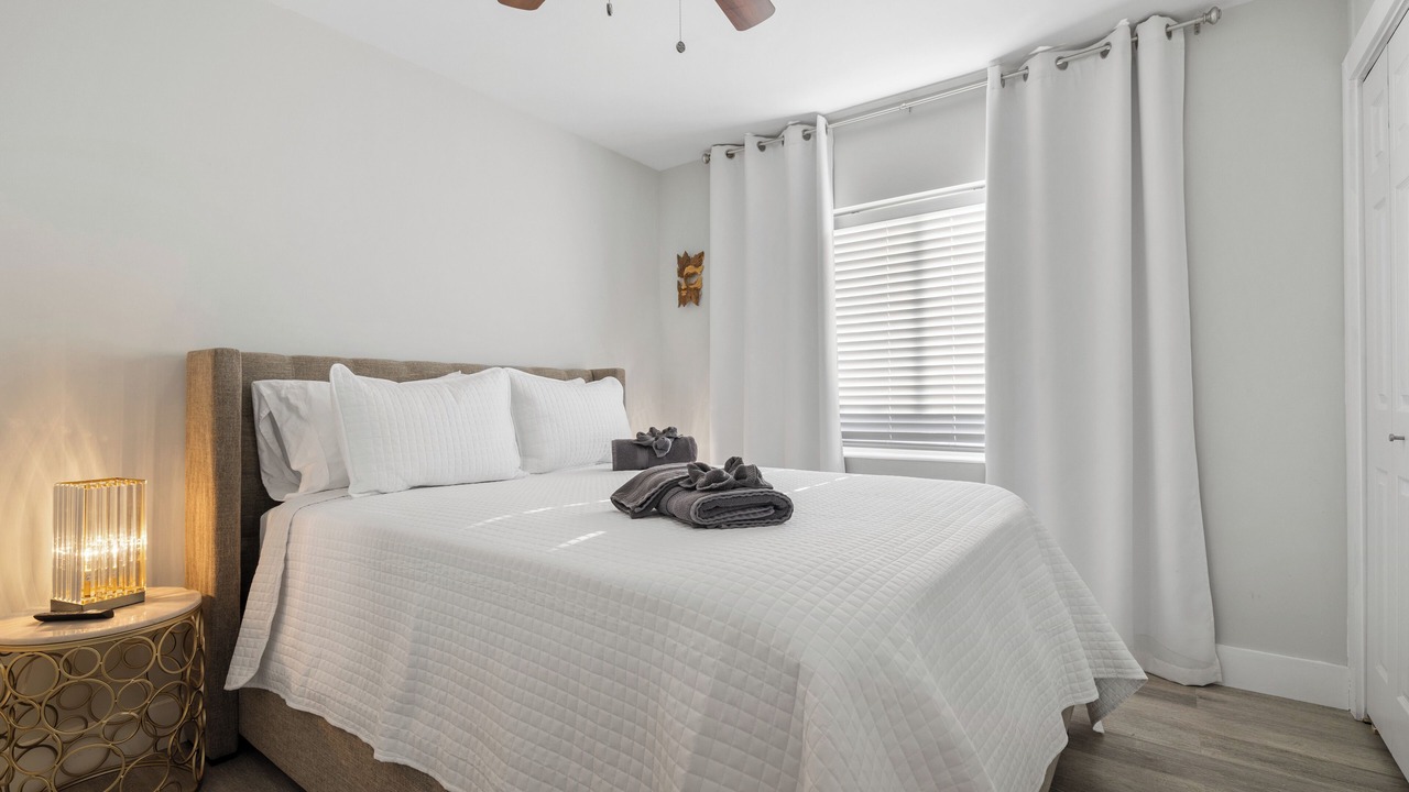 Photo of Bedroom in Middle River Terrace
