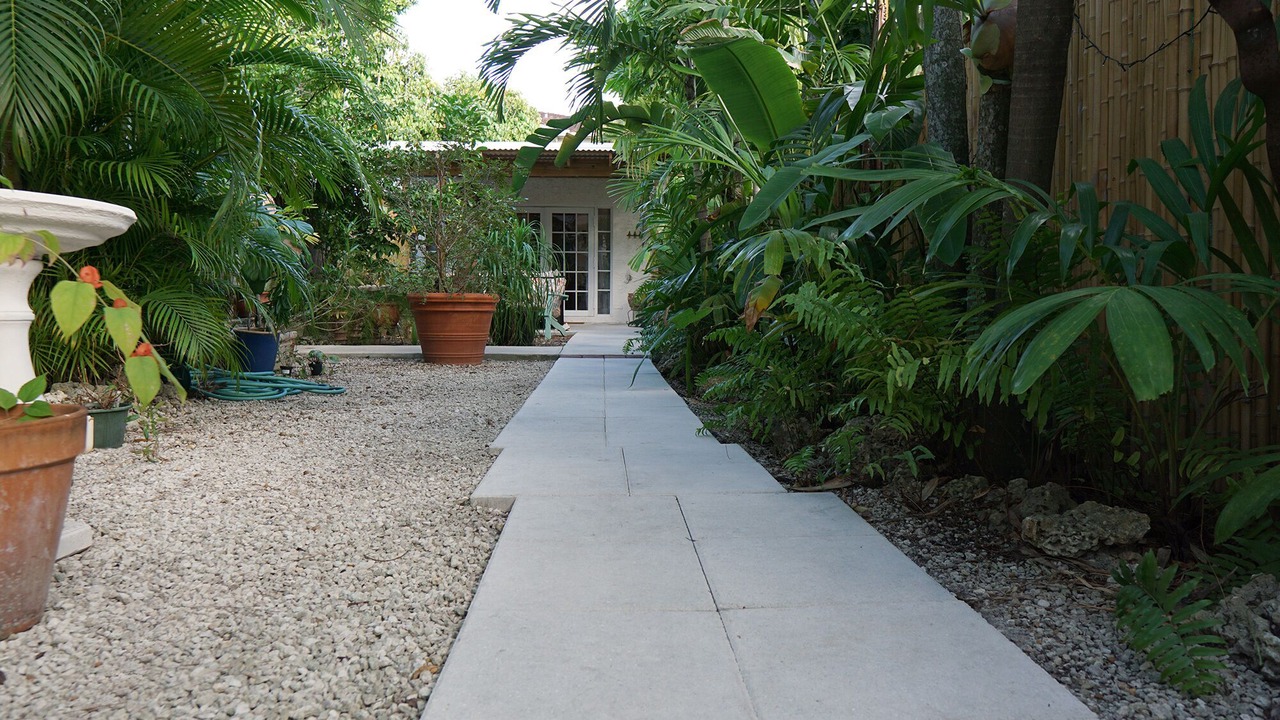 Photo of Outdoor in Coral Way