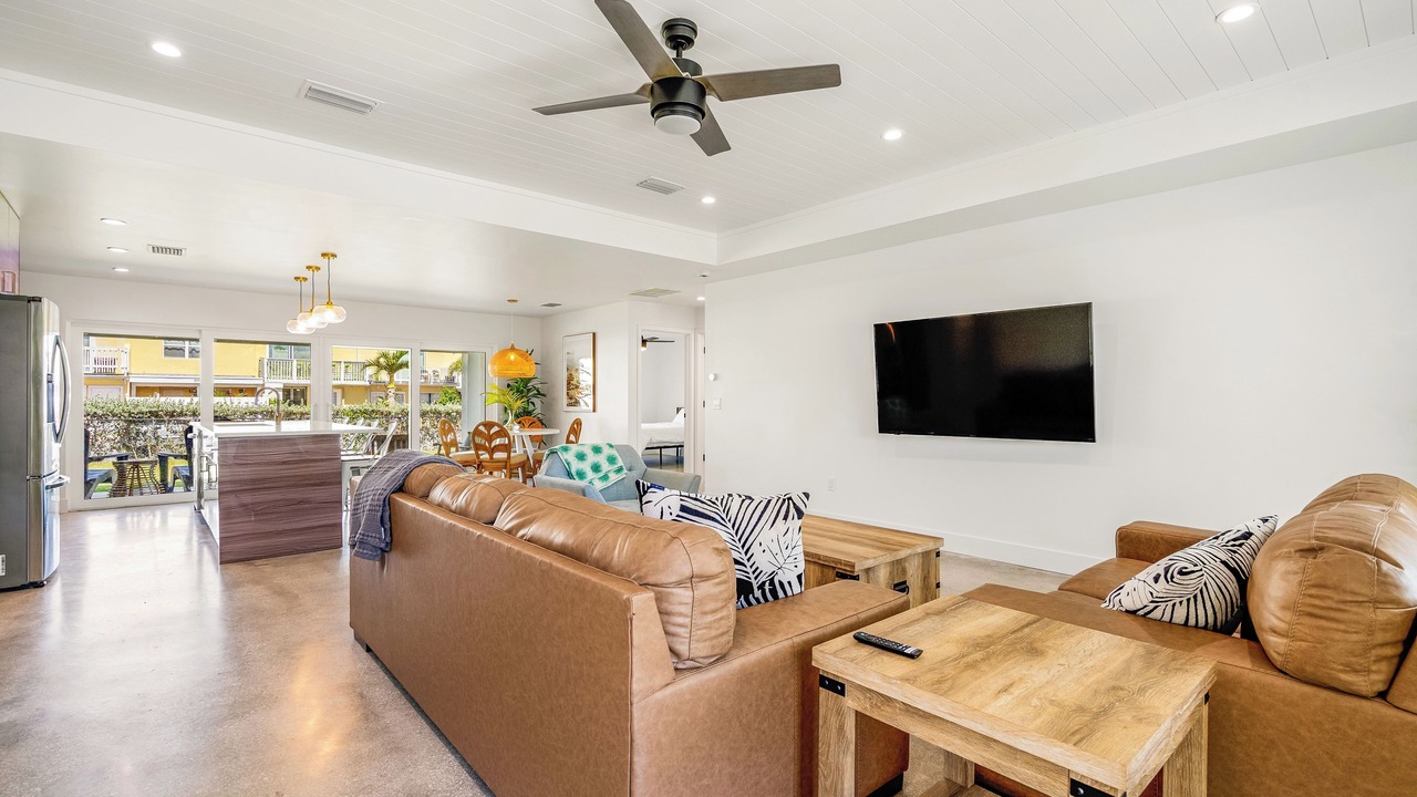 Photo of Livingroom in Fort Pierce Shores