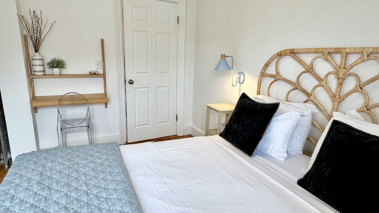 Photo of Bedroom in Valley Street