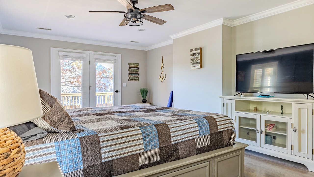 Photo of Bedroom in Locust Grove