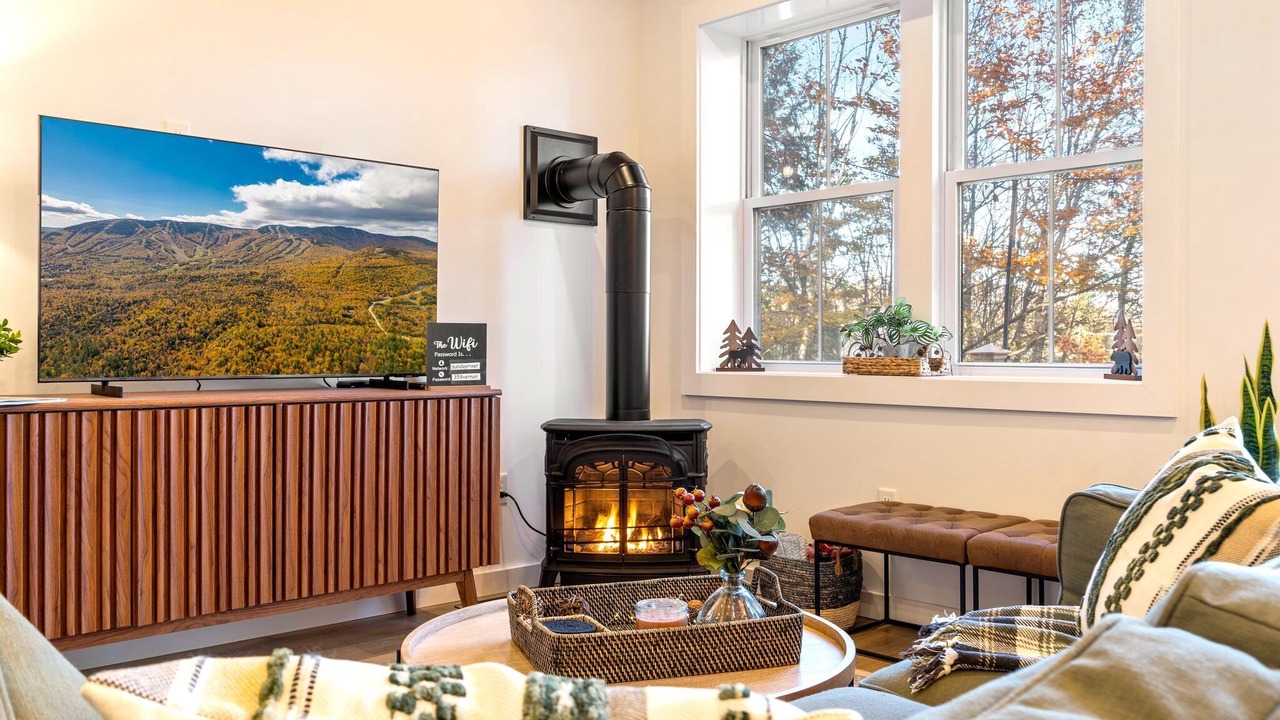 Photo of Livingroom in Bethel