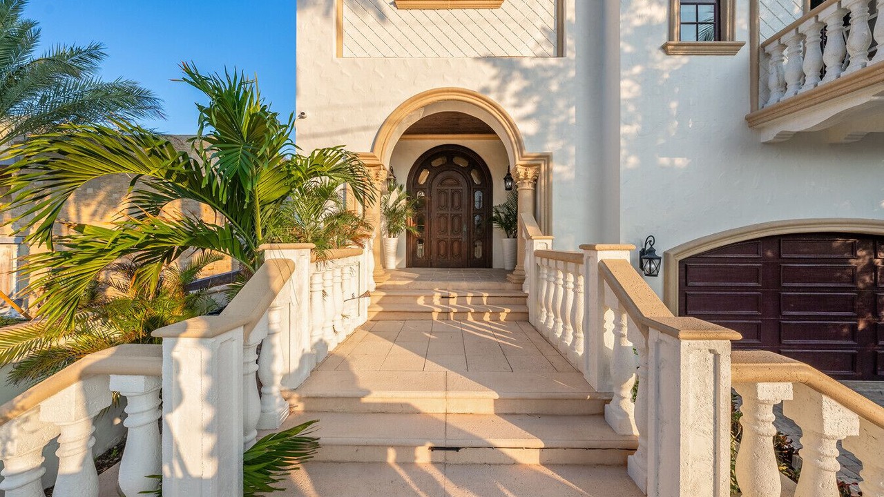 Photo of Outdoor in Lauderdale Beach