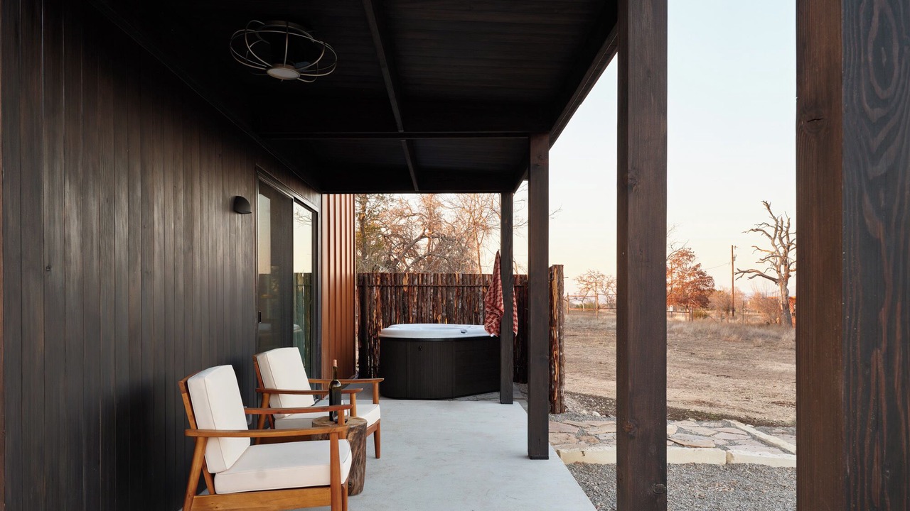 Photo of Patio Balcony in Stonewall