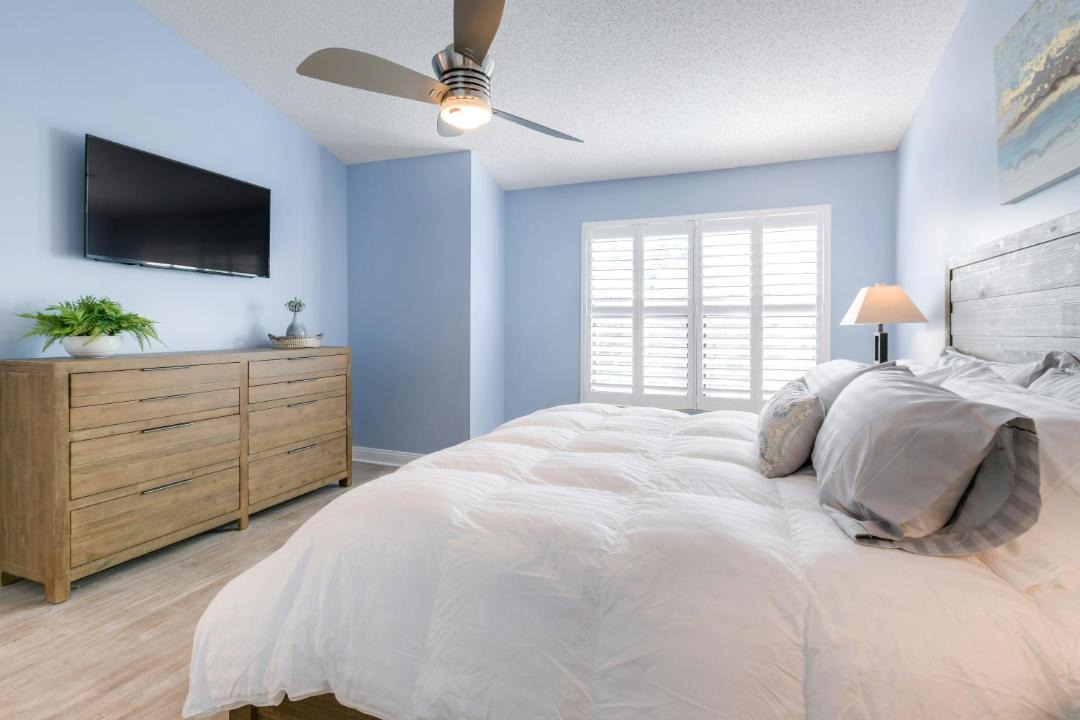 Photo of Bedroom in American Beach