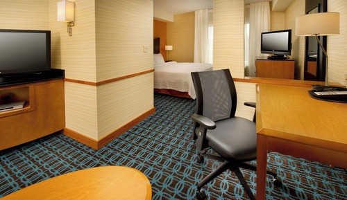 Studio, 1 King Bed with Sofa bed, Hearing Accessible (Accessible Bathtub)