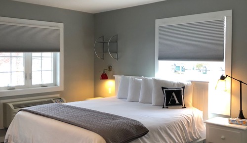 Premier Room