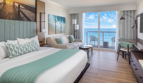 Room, 1 King Bed with Sofa bed, Balcony, Oceanfront