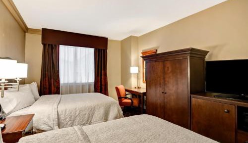 Queen Room with Two Queen Beds (4 Adults)