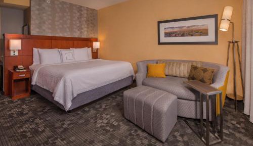 King Room with Sofa Bed